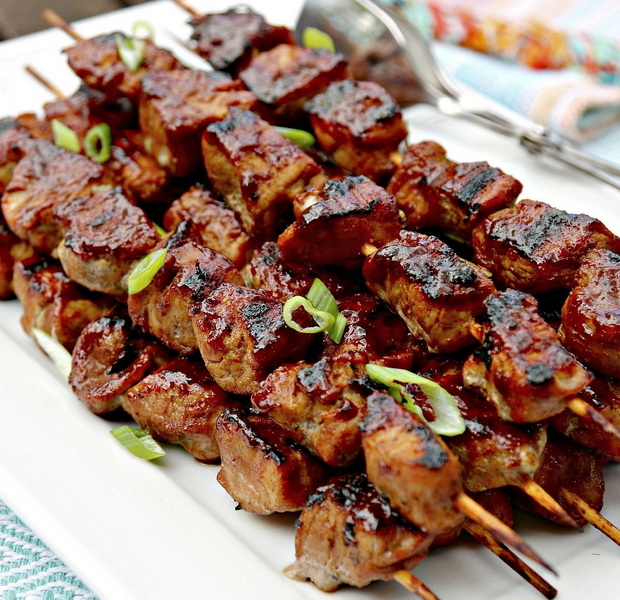 Make The Best BBQ Pork Skewers at Home-_2 Make The Best BBQ Pork Skewers at Home-_2