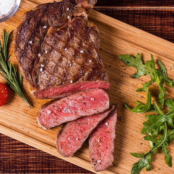 How To Cook Steak on A Red Copper Grill Mat How To Cook Steak on A Red Copper Grill Mat