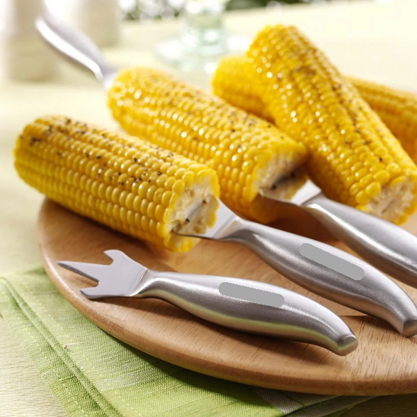 How Do You Choose The Right Corn Holders for Your BBQ?