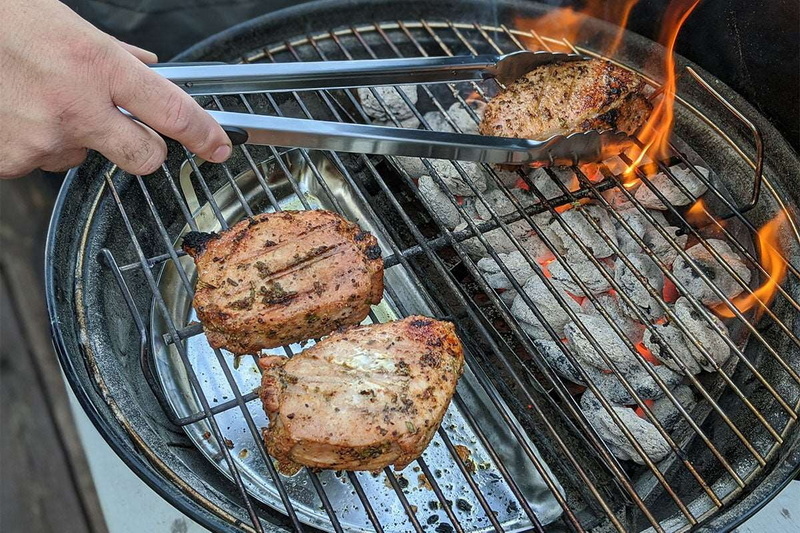 What SNS Grill Tools Are Perfect for Backyard BBQs in Michigan?