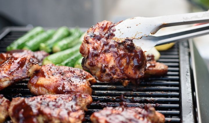 What Are The Must-Have Tools in A Barbecue Accessories Set?