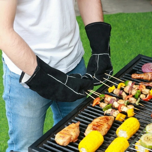 What Makes Cotton BBQ Gloves A Great Choice for Barbecuing?