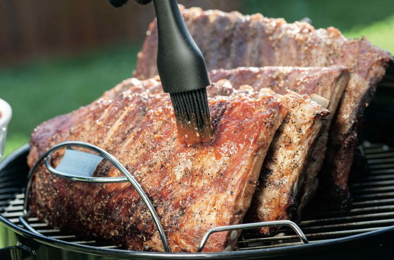 How To Use A Rib Rack on A Charcoal Grill?