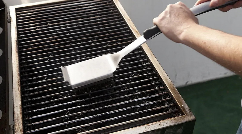 Are Metal Grill Brushes Safe To Use