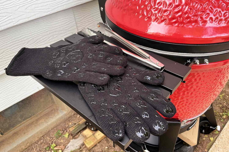 BBQ Gloves for Outdoor Cooking