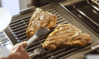 //imrorwxhlnqllp5p.ldycdn.com/cloud/lmBprKrnlqSRilokriqrjn/How-To-Select-The-Right-KitchenAid-Barbecue-Accessories-for-Your-Setup.jpg