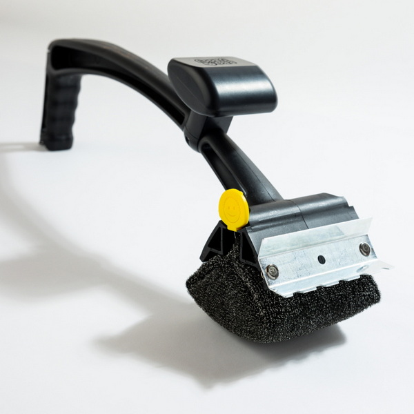 Use Scrub Daddy Grill Brush_2