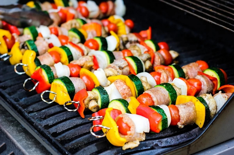 How To Use Grilling Mats for Shish Kabobs?