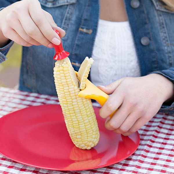 Use BBQ Corn Holders To Enjoy Perfectly Grilled Corn_2