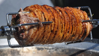 //imrorwxhlnqllp5p.ldycdn.com/cloud/loBprKrnlqSRrljkkjmojo/How-To-Cook-Juicy-Meats-with-A-BBQ-Rotisserie-Skewer.jpg