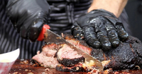 //imrorwxhlnqllp5p.ldycdn.com/cloud/lpBprKrnlqSRrlmjrllpjo/What-Gloves-To-Use-for-BBQ.jpg