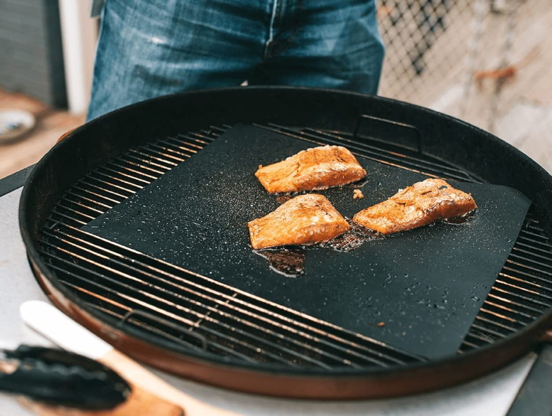 How To Grill Fish on A Grill Mat?