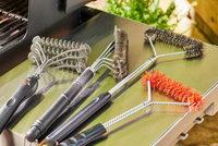 //imrorwxhlnqllp5p.ldycdn.com/cloud/lpBprKrnlqSRrlrlkqoqjo/What-Is-The-Best-Grill-Cleaning-Tool.jpg