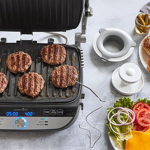 Cook Burgers on The Pampered Chef Grill Mat_1
