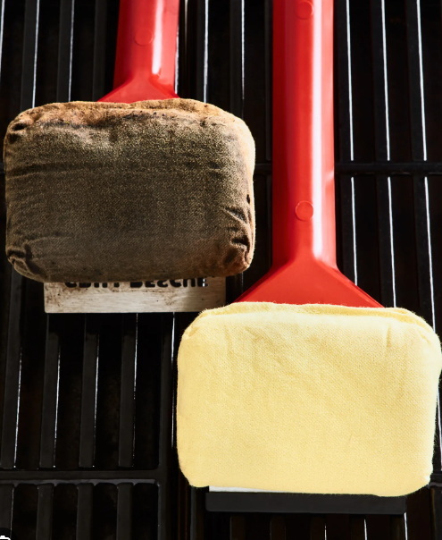 Remove Grill Rescue Brush Head