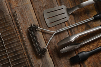 //imrorwxhlnqllp5p.ldycdn.com/cloud/lrBprKrnlqSRrlokljkijo/How-Do-You-Clean-A-Grill-Brush.jpg